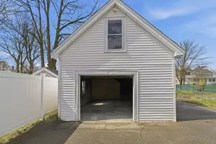 177 Chestnut St, Marlborough, MA 01752 - Photo 35