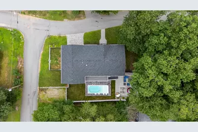 70 Shady Ln, Burrillville, RI 02859 - Photo 7