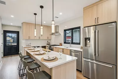 99 Capen St #2, Medford, MA 02155 - Photo 5