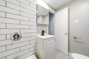 29-31 Auburn St, Everett, MA 02149 - Photo 5