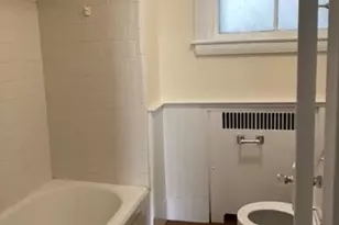 126 Pleasant St, Marblehead, MA 01945 - Photo 13