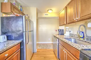 28 Chelsea St, Boston, MA 02128 - Photo 27