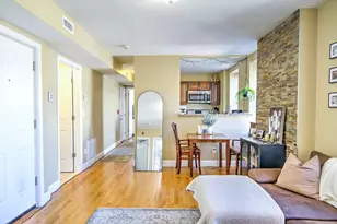 28 Chelsea St, Boston, MA 02128 - Photo 17