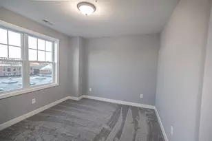 17 Marshall, Lowell, MA 01851 - Photo 11