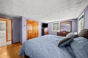 10 Hearthstone Dr, Burlington, MA 01803 - Photo 17