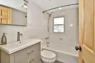 38 Grassmere Rd, Boston, MA 02136 - Photo 21