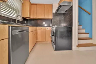 38 Grassmere Rd, Boston, MA 02136 - Photo 11