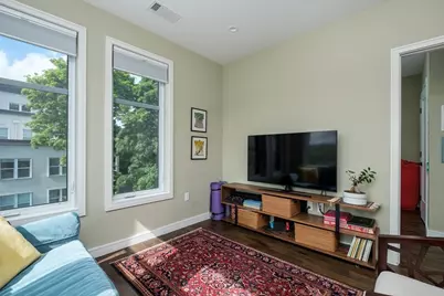 45 Burnett St #303, Boston, MA 02130 - Photo 13