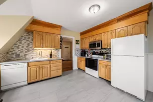 4 Alden St, Danvers, MA 01923 - Photo 11