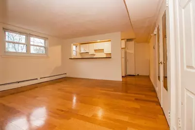 95 Chestnut St #1B, Brookline, MA 02445 - Photo 3