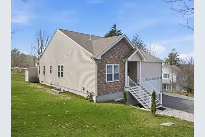 67 Ling St, Fall River, MA 02720 - Photo 3