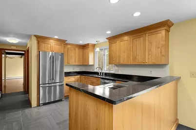 7 Neck Hill Rd, Mendon, MA 01756 - Photo 13