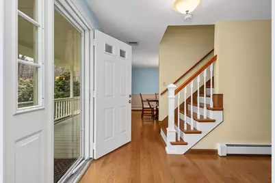 7 Neck Hill Rd, Mendon, MA 01756 - Photo 3