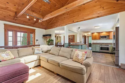 21 Meadow Wood Dr, Deerfield, MA 01373 - Photo 5