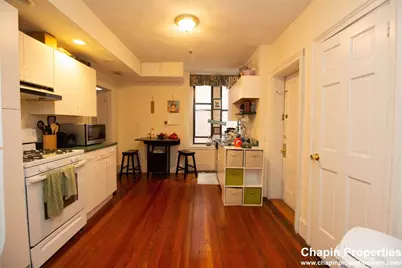 209 Washington St #4, Brookline, MA 02446 - Photo 3