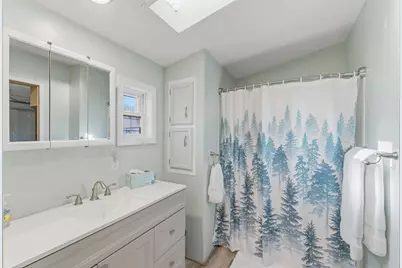 10 Lear Dr, Coventry, RI 02816 - Photo 9