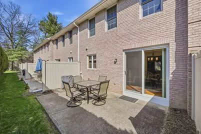 6 Mansion Woods Dr #C, Agawam, MA 01001 - Photo 23