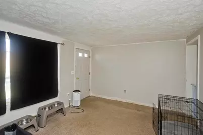 65 Hyde Ave, Springfield, MA 01107 - Photo 21