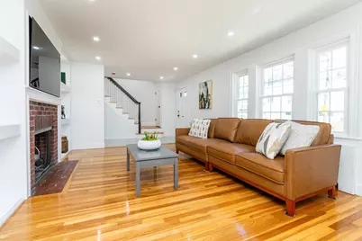 27 Ellison Ave, Boston, MA 02126 - Photo 5