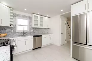 27 Ellison Ave, Boston, MA 02126 - Photo 9