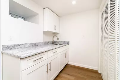 27 Ellison Ave, Boston, MA 02126 - Photo 19