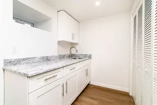 27 Ellison Ave, Boston, MA 02126 - Photo 19