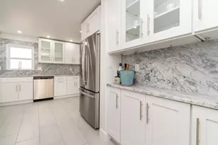 27 Ellison Ave, Boston, MA 02126 - Photo 7