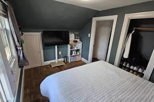 35 Neponset St, Revere, MA 02151 - Photo 7