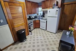 35 Neponset St, Revere, MA 02151 - Photo 3