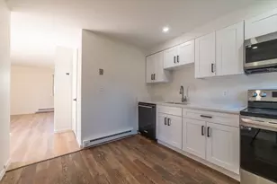 180 Main St, Bridgewater, MA 02324 - Photo 9