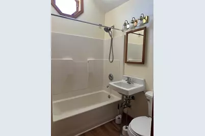 144 Auburn St, Auburn, MA 01501 - Photo 9