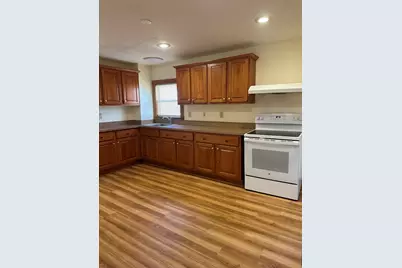 144 Auburn St, Auburn, MA 01501 - Photo 3