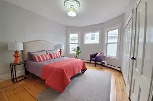 25 Kensington Ave, Somerville, MA 02145 - Photo 3