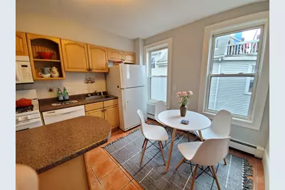 25 Kensington Ave #2, Somerville, MA 02145 - Photo 7