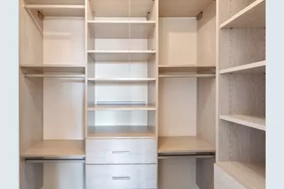 6 Whittier Pl #12M, Boston, MA 02114 - Photo 7