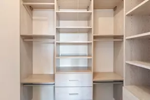 6 Whittier Pl, Boston, MA 02114 - Photo 7