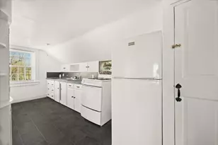 1 Elm St, Freetown, MA 02702 - Photo 7