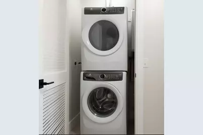 425 Border St. #503, Boston, MA 02128 - Photo 9