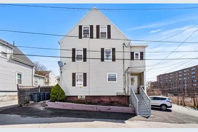 6 Munroe St, Peabody, MA 01960 - Photo 1