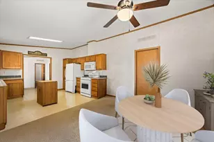 180 Bumila, Raynham, MA 02767 - Photo 3