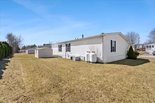 180 Bumila, Raynham, MA 02767 - Photo 25