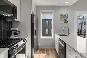 254 Everett St, Boston, MA 02128 - Photo 23