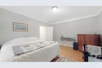 102 Sewall Ave #2, Brookline, MA 02446 - Photo 17