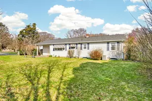 26 Sable Ave, Dartmouth, MA 02747 - Photo 5