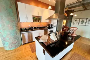 210 Lincoln St, Boston, MA 02111 - Photo 3