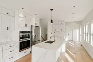 455 Summer St, Arlington, MA 02474 - Photo 3