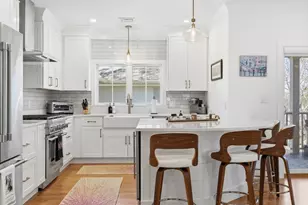 20 Lawrence, Wakefield, MA 01880 - Photo 9