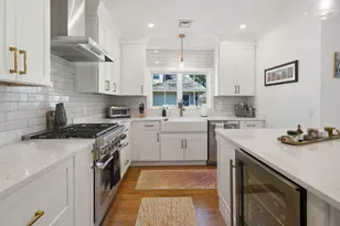 20 Lawrence, Wakefield, MA 01880 - Photo 13