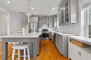 8-10 Ann St, Boston, MA 02122 - Photo 5