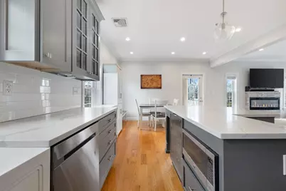 8-10 Ann St #8, Boston, MA 02122 - Photo 3